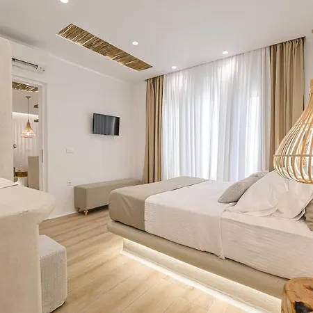 Adriana Agios Prokopios (Naxos)