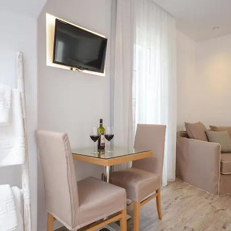 Adriana Agios Prokopios (Naxos)