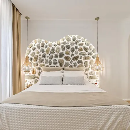 Adriana Hotel 3*