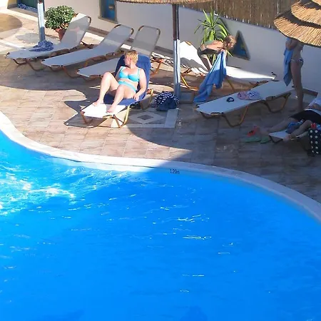 Adriana Hotel 3*